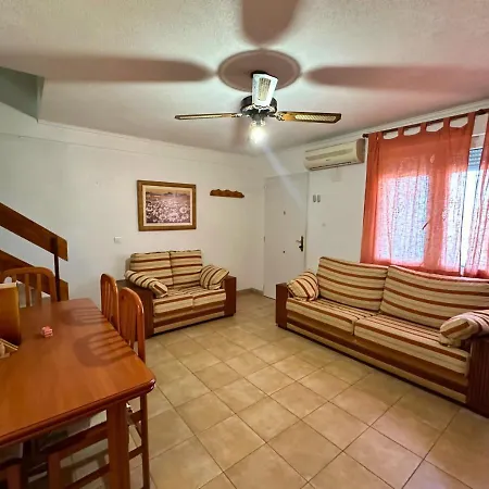Bungalo En La Mata En Urbanizacion Con Piscina Holiday home